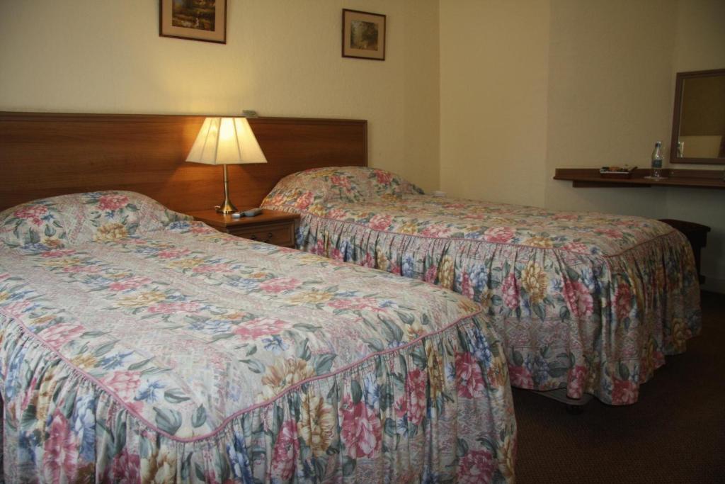 The Swan Hotel East Ilsley Δωμάτιο φωτογραφία